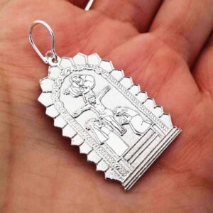 Medalla Señor de Los Milagros.  3 cm Plata 925.