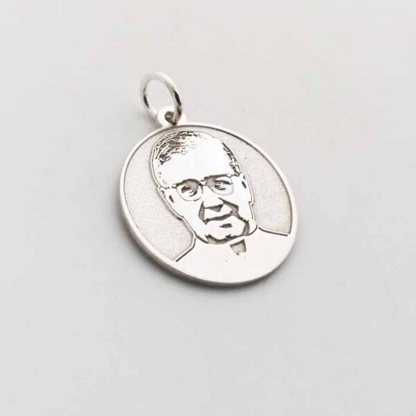 Medalla Jose Maria Escriva Plata