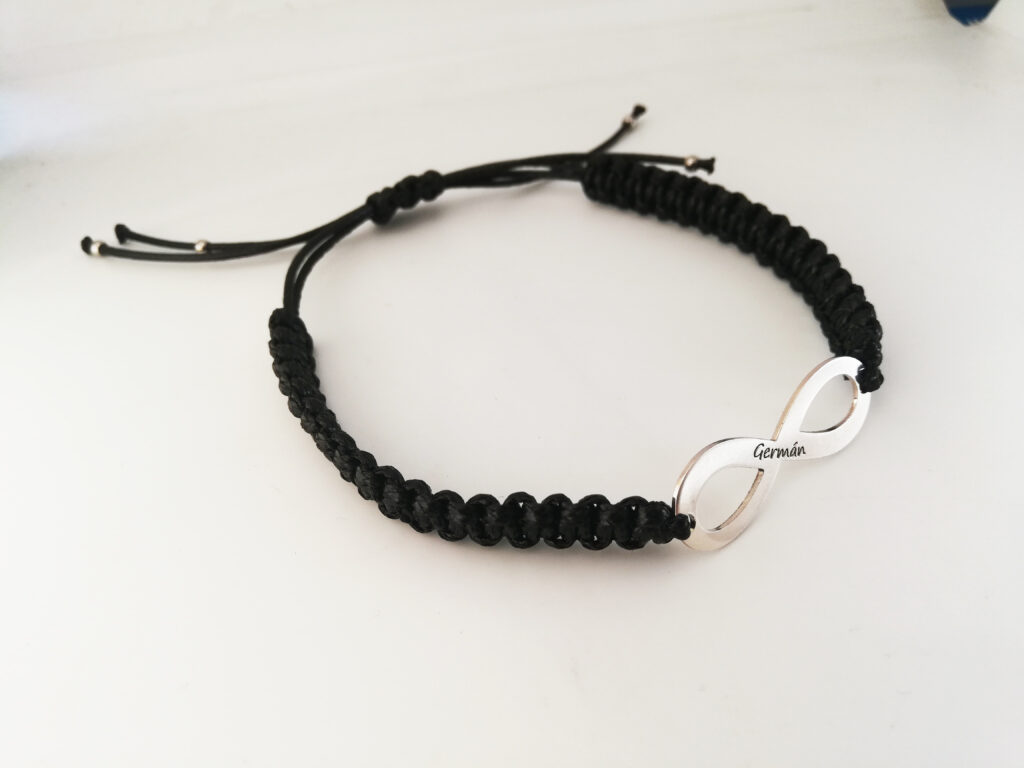 Pulsera infinito personalizado