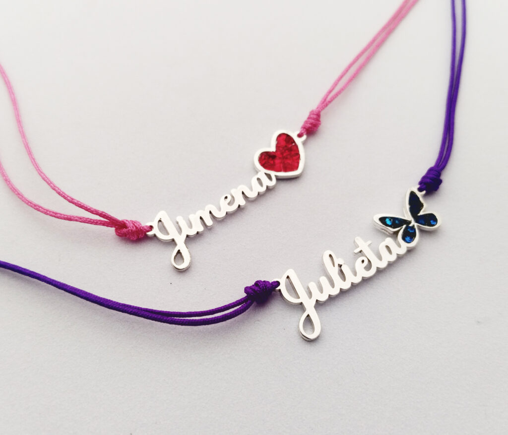 Nombre personalizado en plata 925