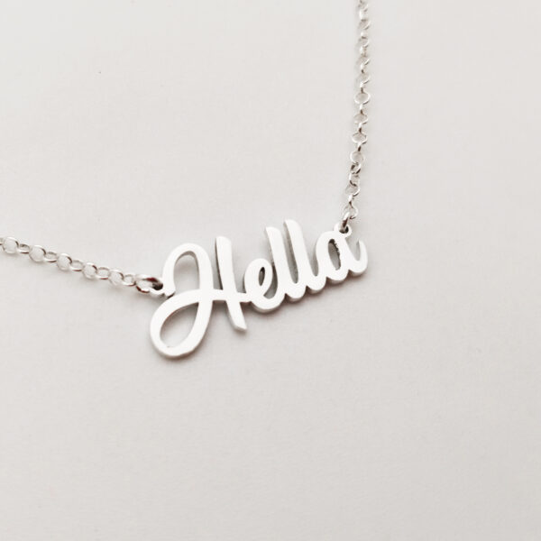Nombre personalizado en plata 925.
